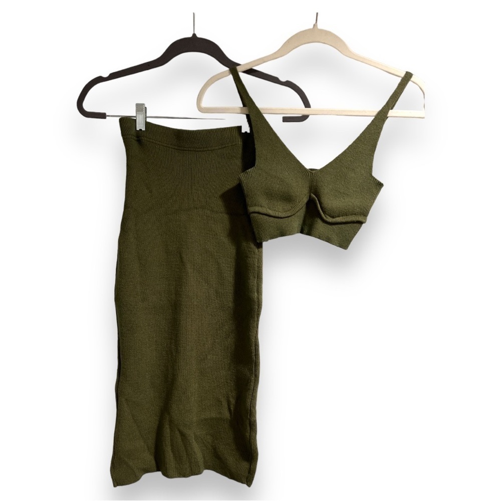 Olive Green Ribbed Knitted Midi Skirt - Picture 7 of 7